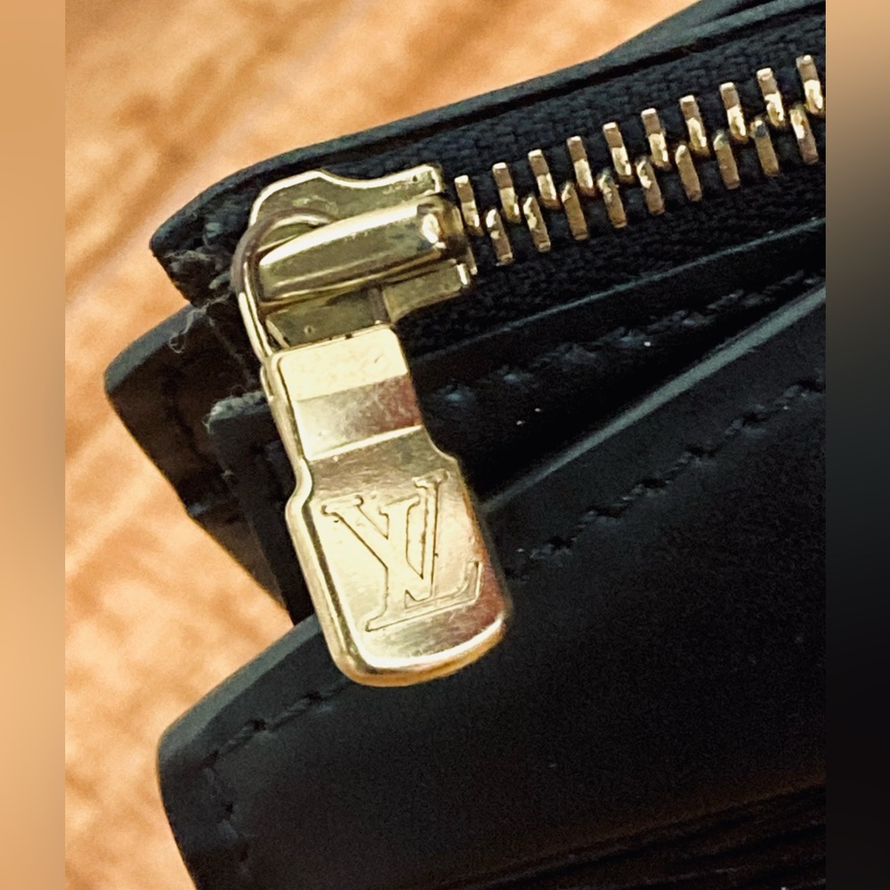 Louis Vuitton Riviera - Picture 11 of 16